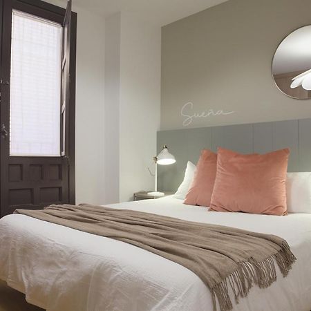 Apartamento Palacio Descalzos Tudela Exterior photo